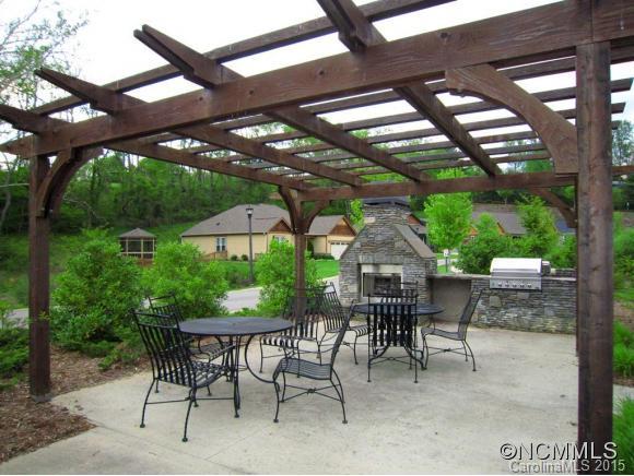 Pinebrook Farms - Residential