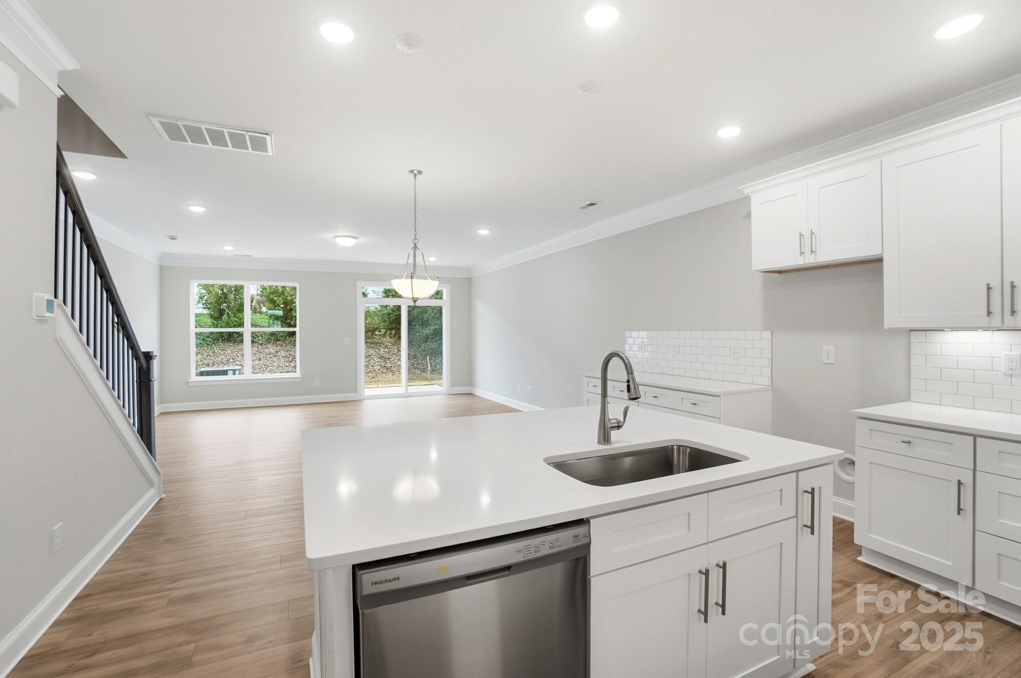 Harrisburg Village - Residential