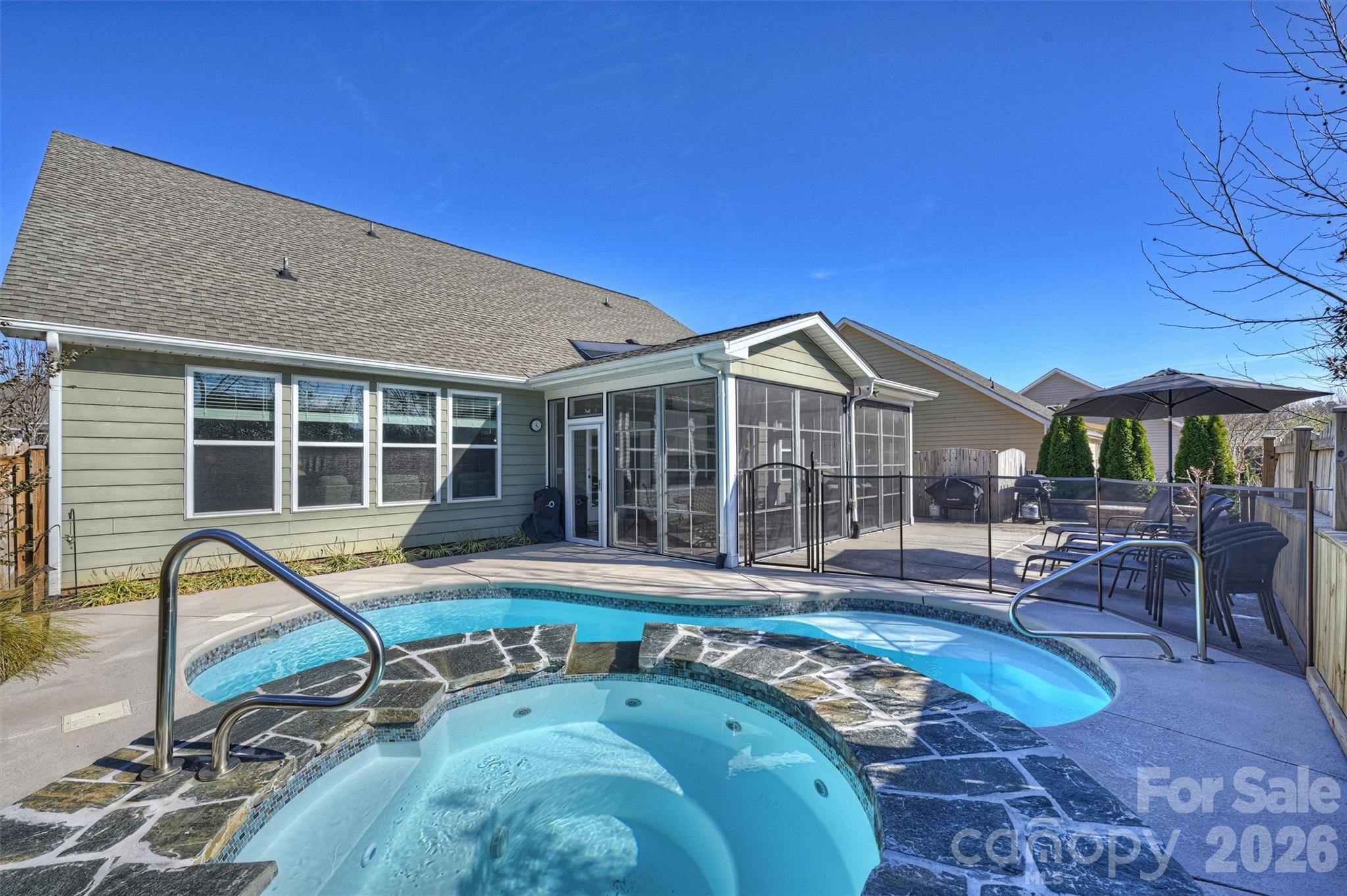 Heritage Hall - Residential