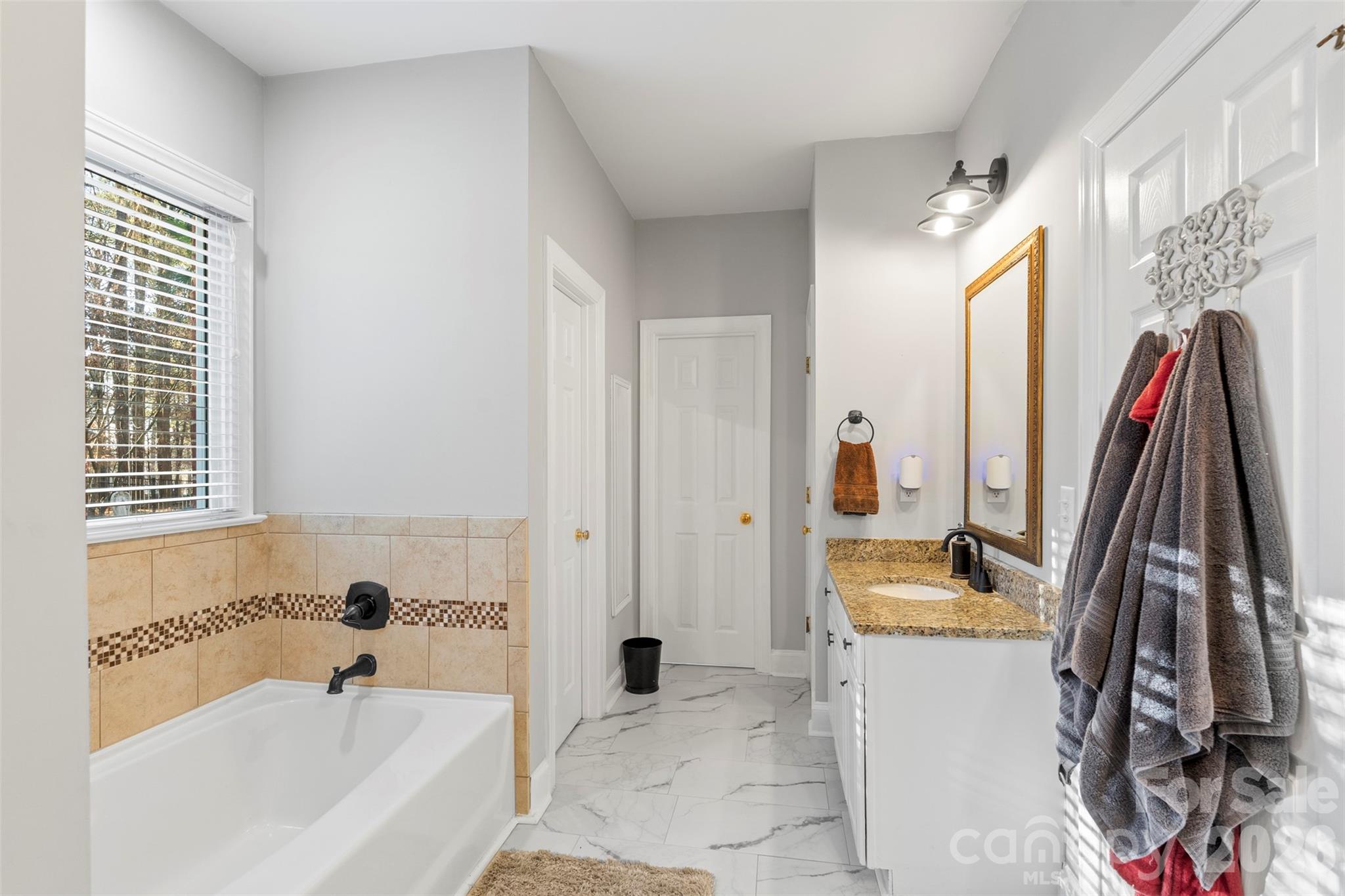 Harbour At The Pointe - Residential