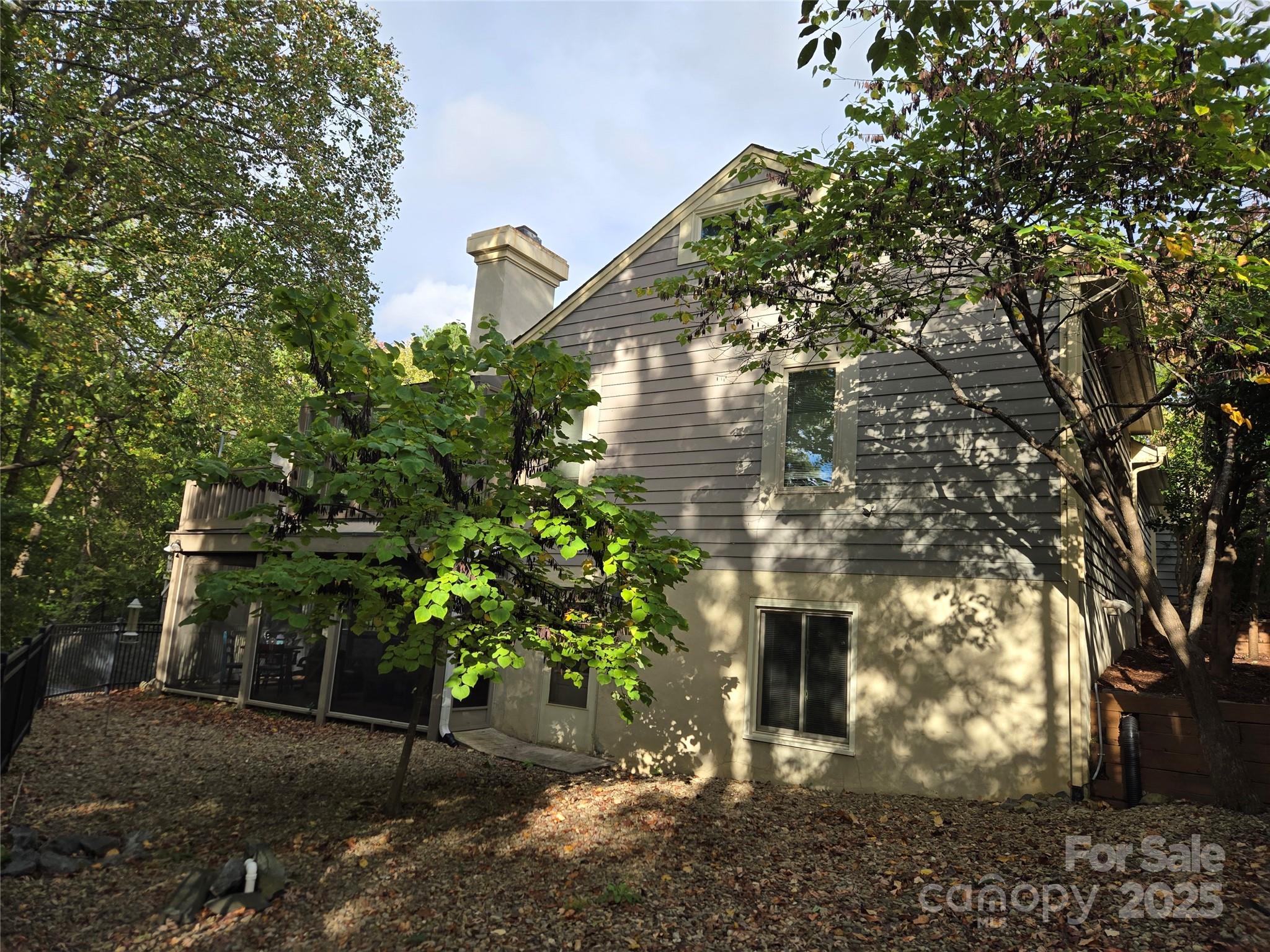 9520 Glenwater Drive