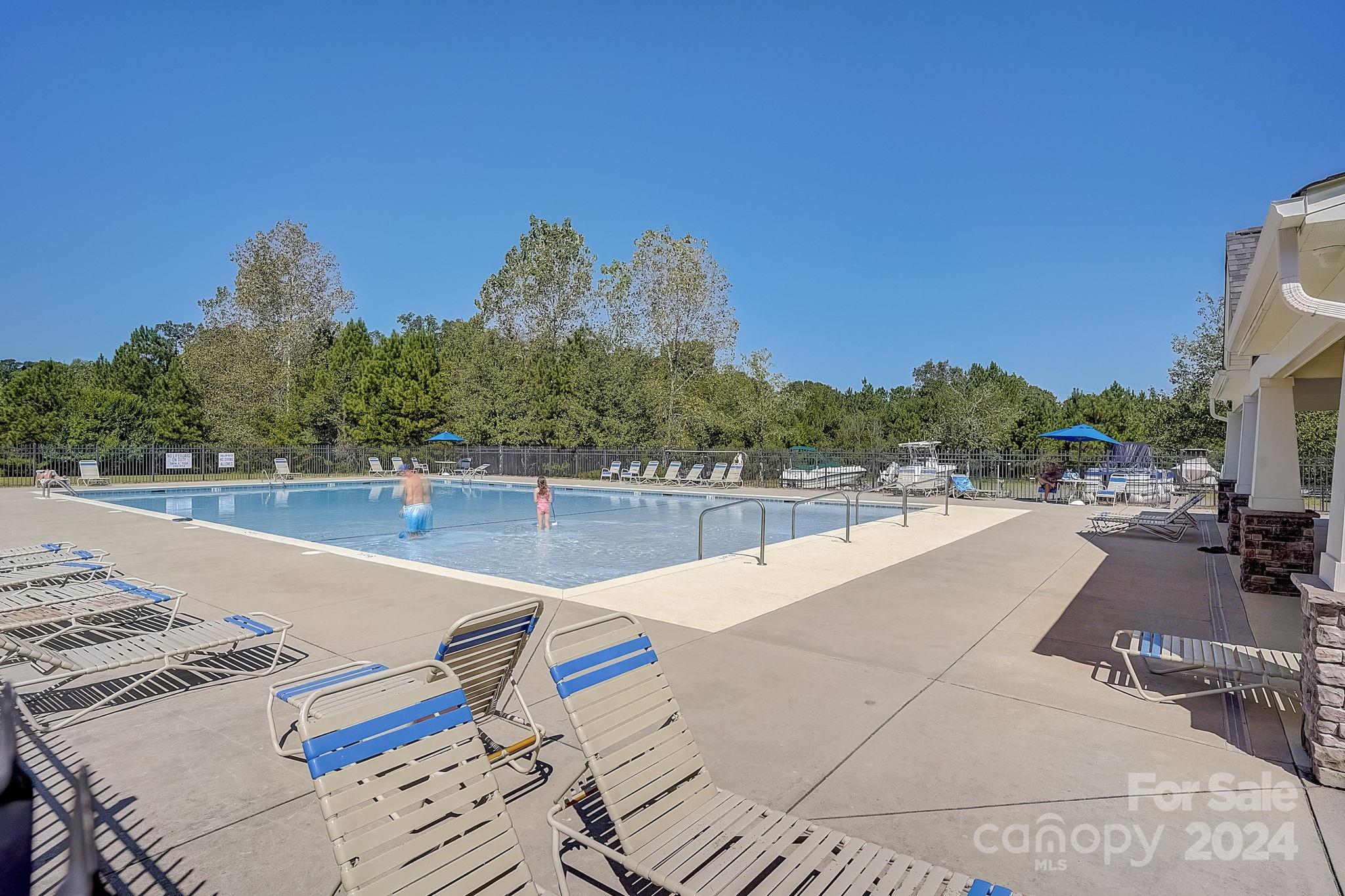 Somerset At Autumn Cove - Residential