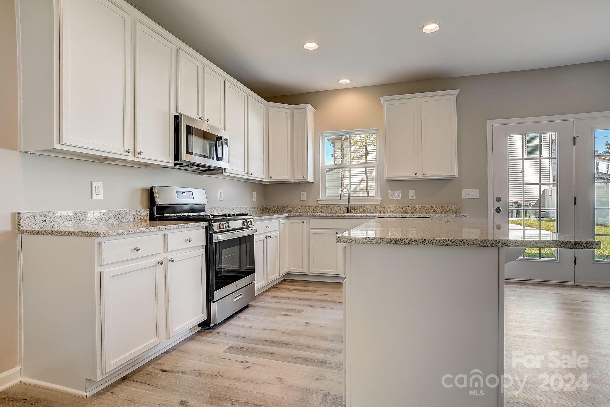 Somerset At Autumn Cove - Residential