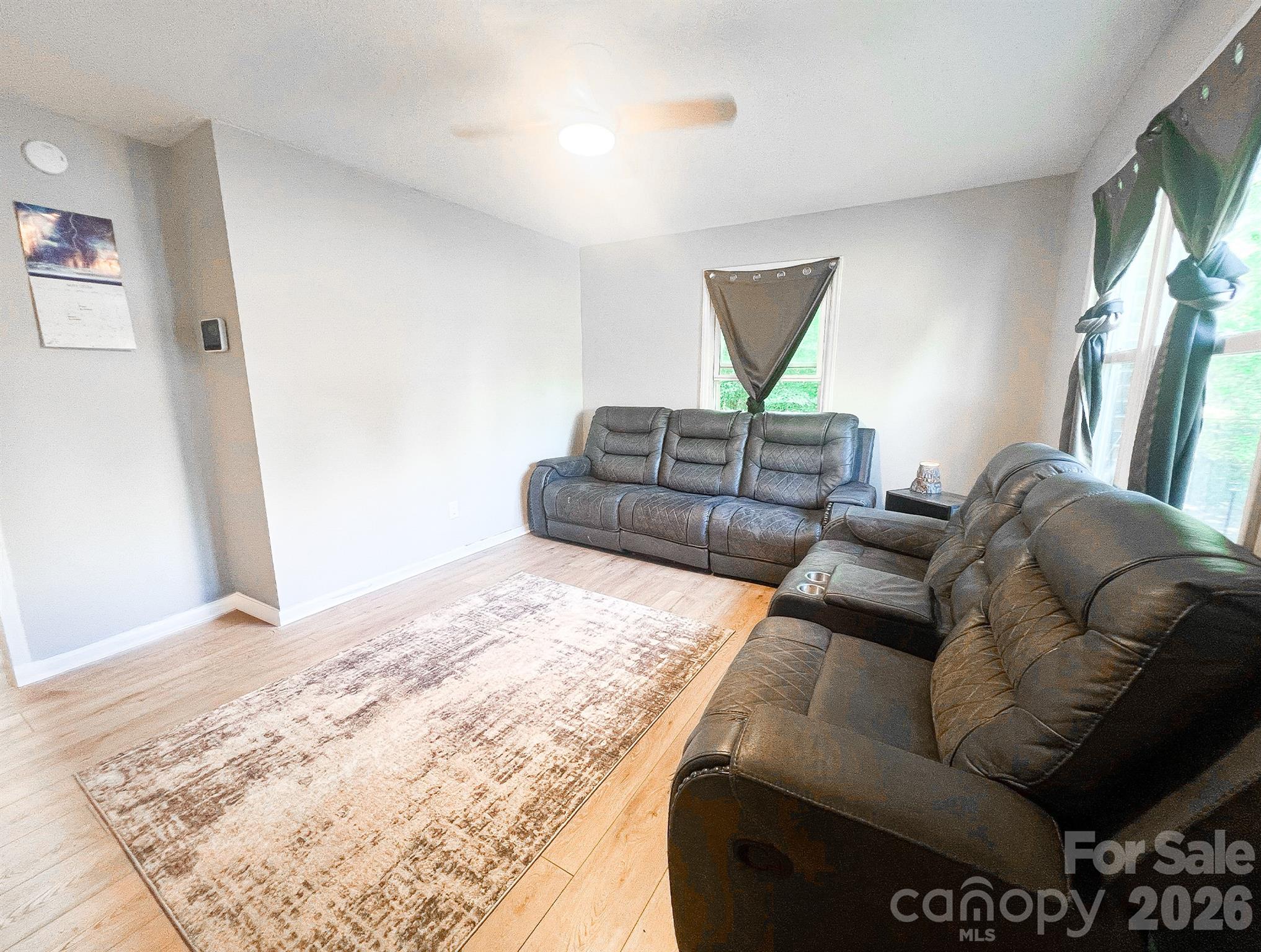 1006 Iris Drive