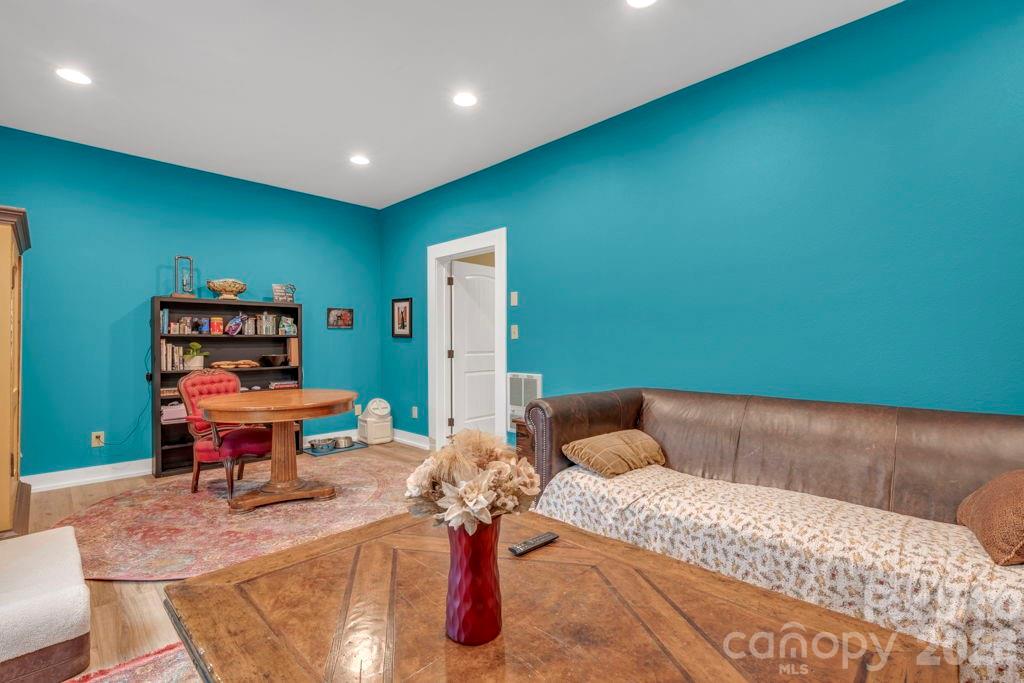 Linville Heights - Residential