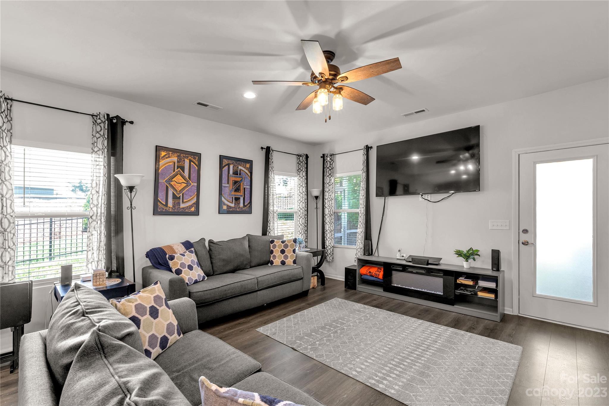 Edgewater - Residential