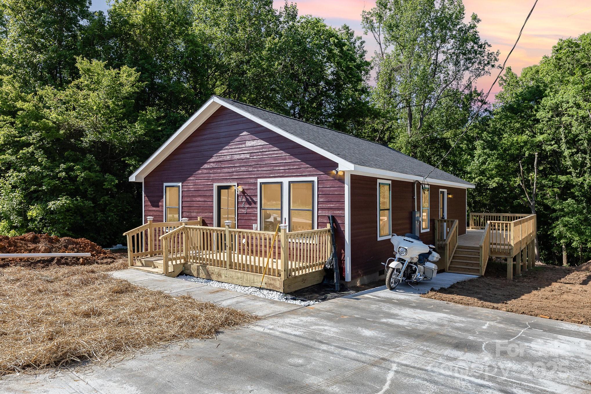 143 Hickory Street