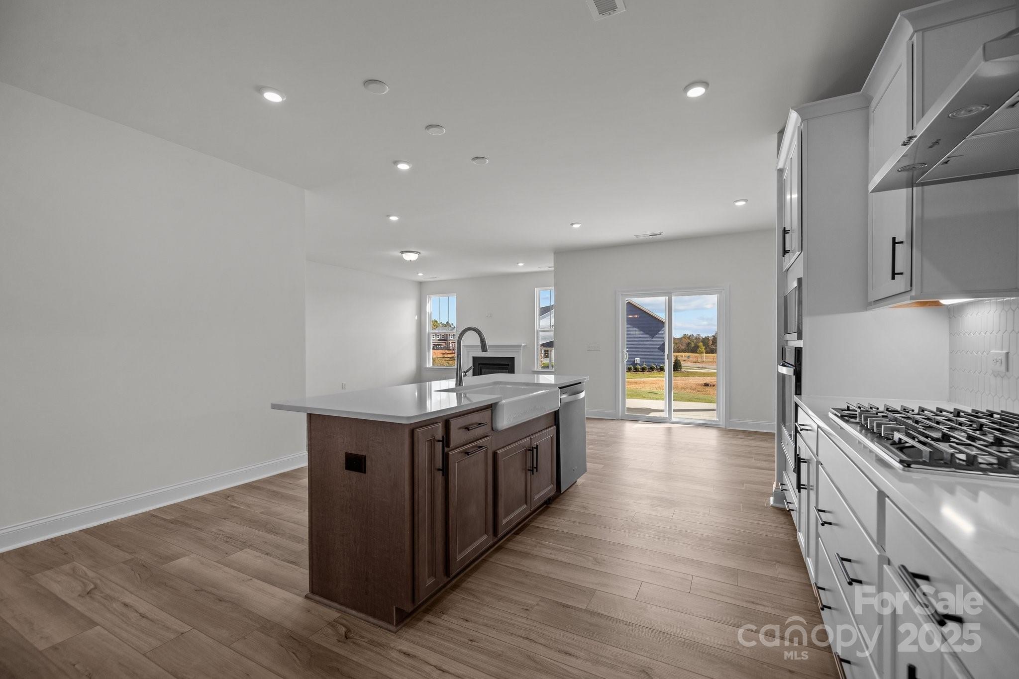 124 Canary Lane 7