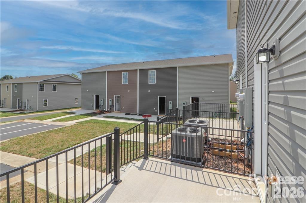 Oak Hill - Residential Lease
