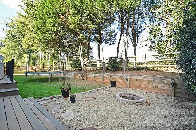 Blue Stone Harbor - Residential Lease