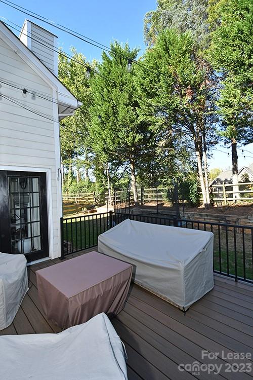 Blue Stone Harbor - Residential Lease