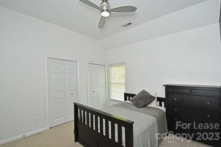 Blue Stone Harbor - Residential Lease