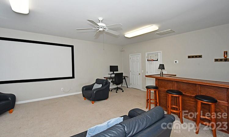 Blue Stone Harbor - Residential Lease