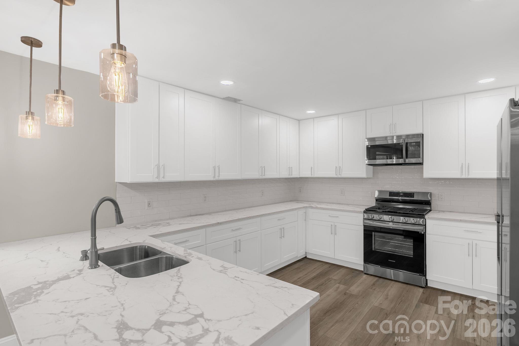 Winding Creek - Residential