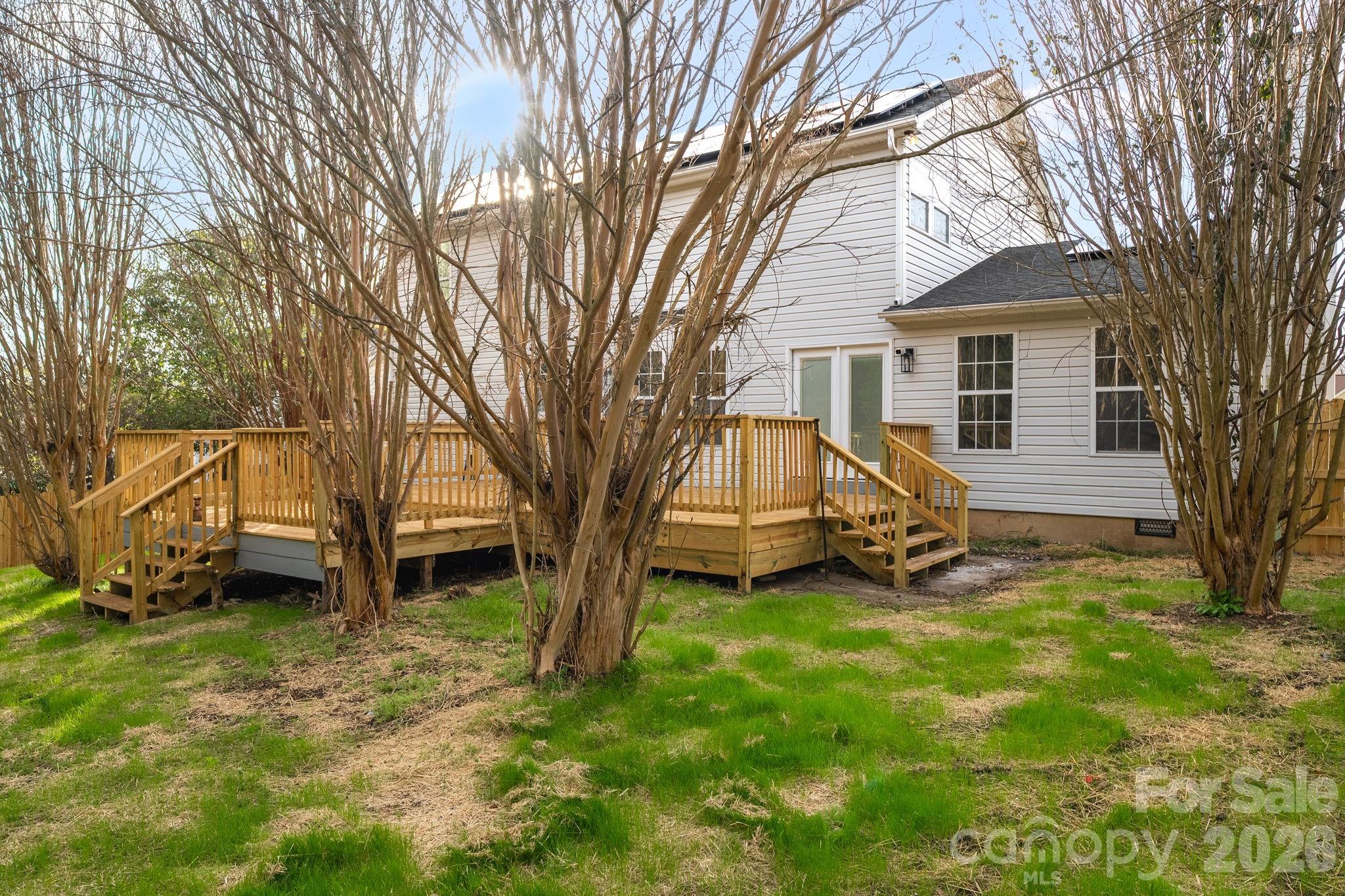 Winding Creek - Residential