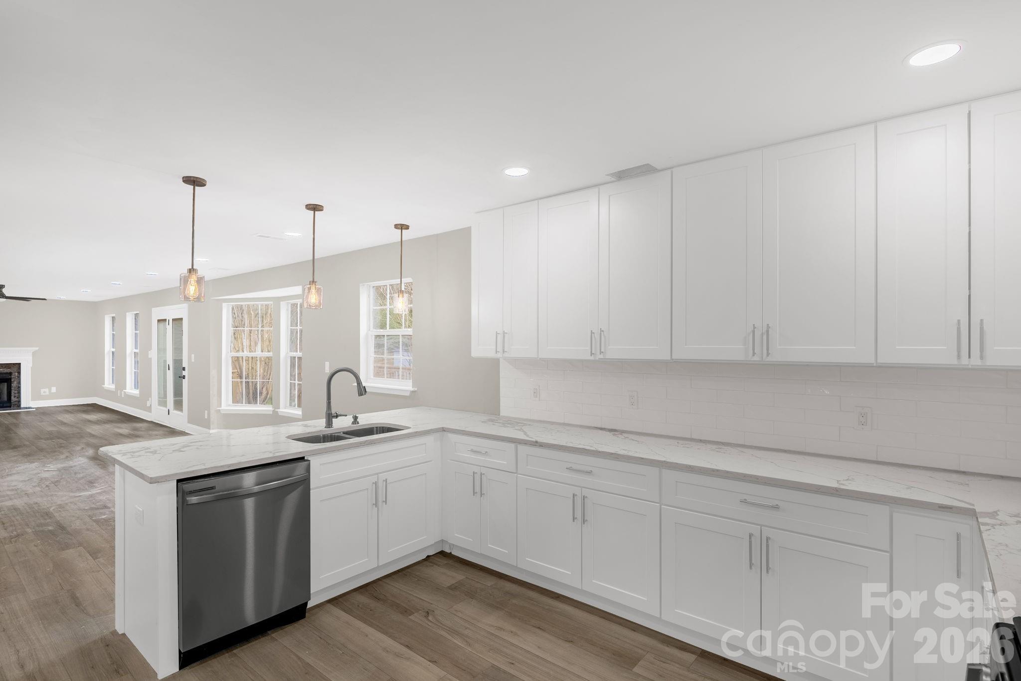 Winding Creek - Residential