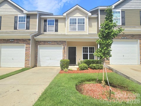 Photo of 2530 Madeline Meadow Drive, Charlotte, NC 28217 (MLS # 4412930)