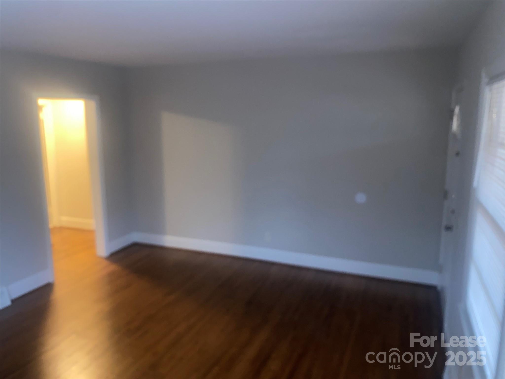 Country Club Hills - Residential Lease