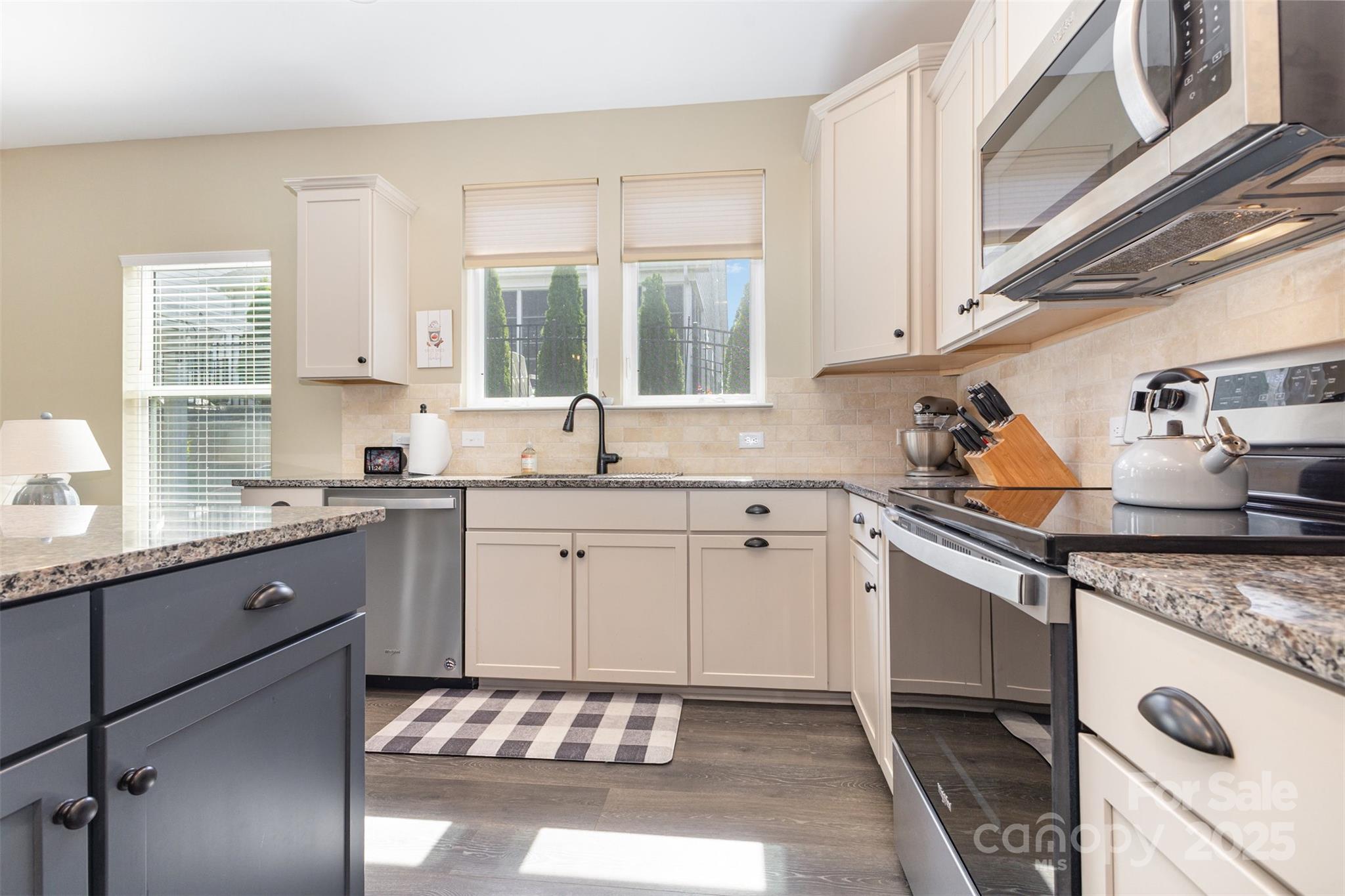 26043 Appleyard Court