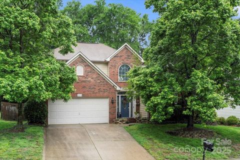 5818 Downfield Wood Drive Charlotte NC 28269