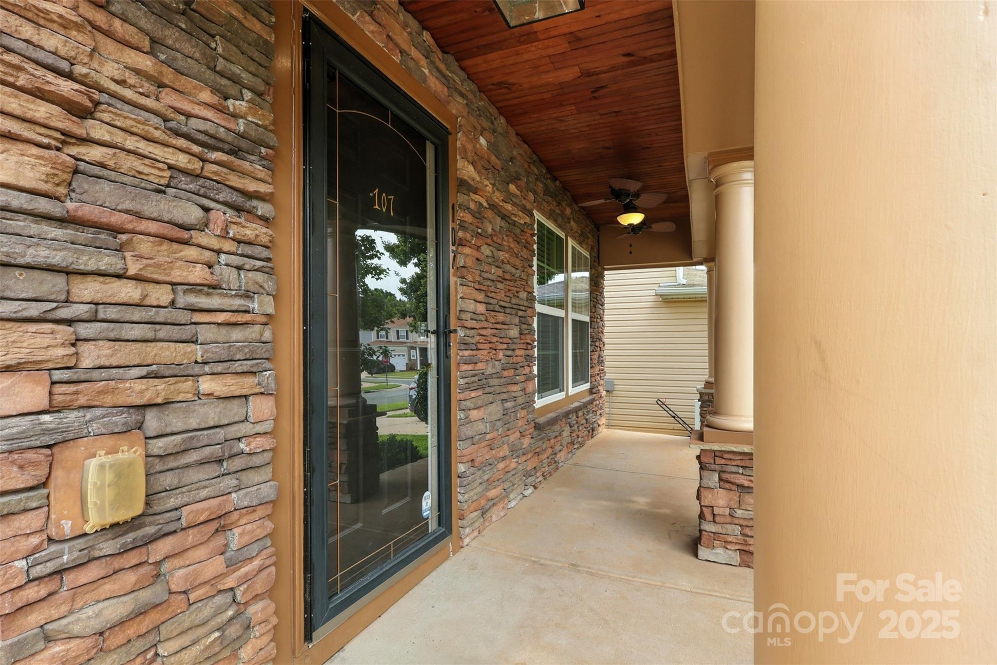 107 Ameena Chase Trail