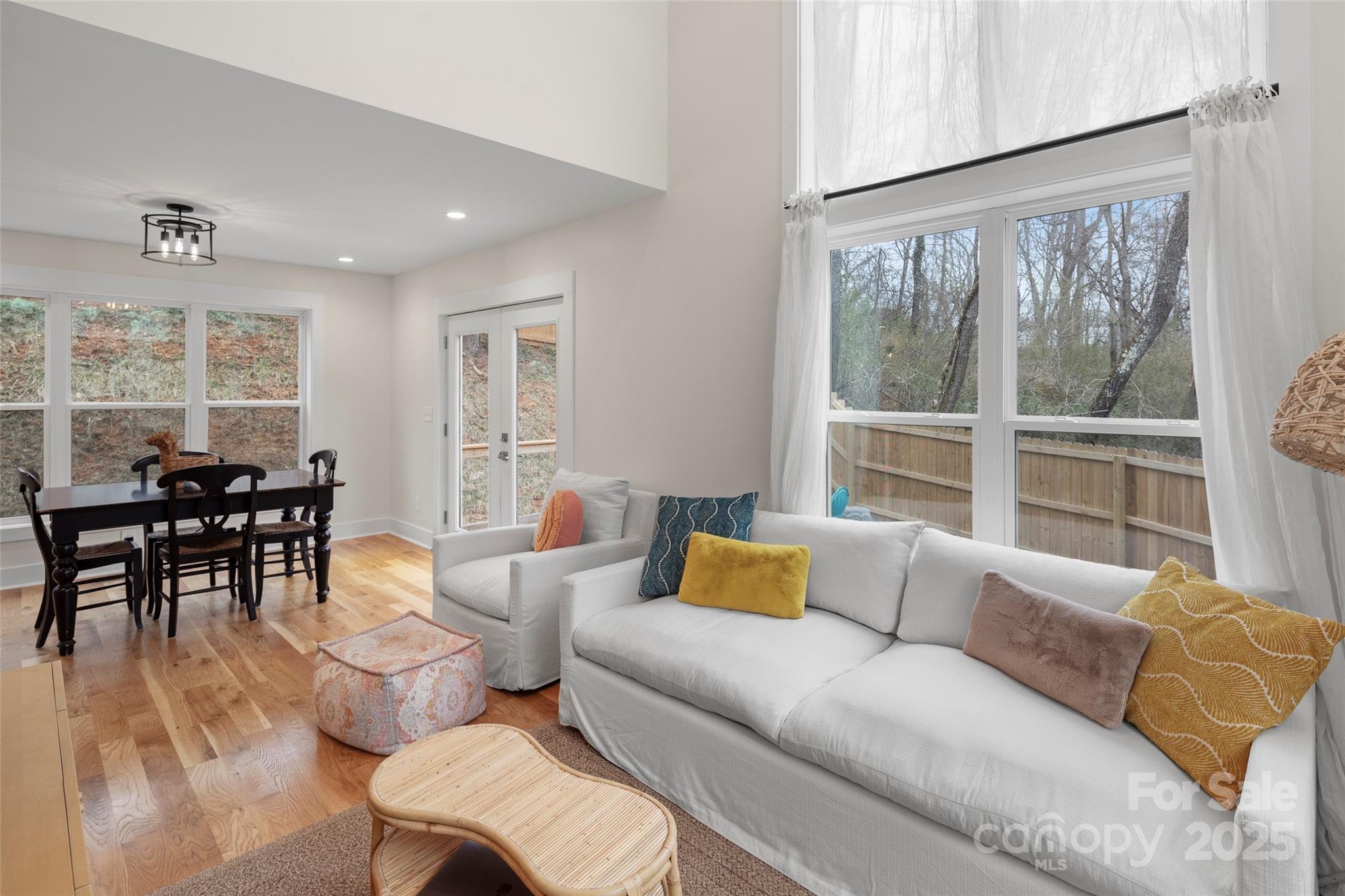 15 Hemlock Drive