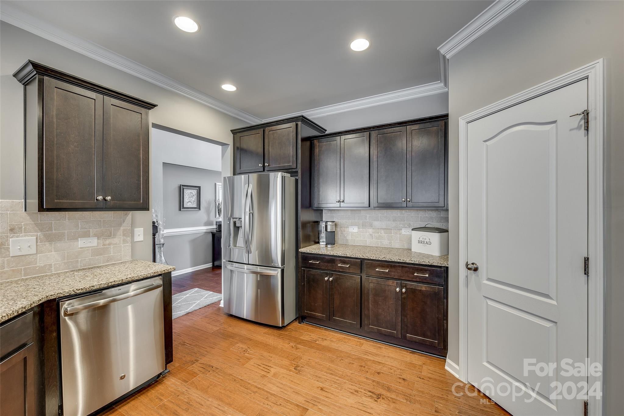 Hawks Creek - Residential