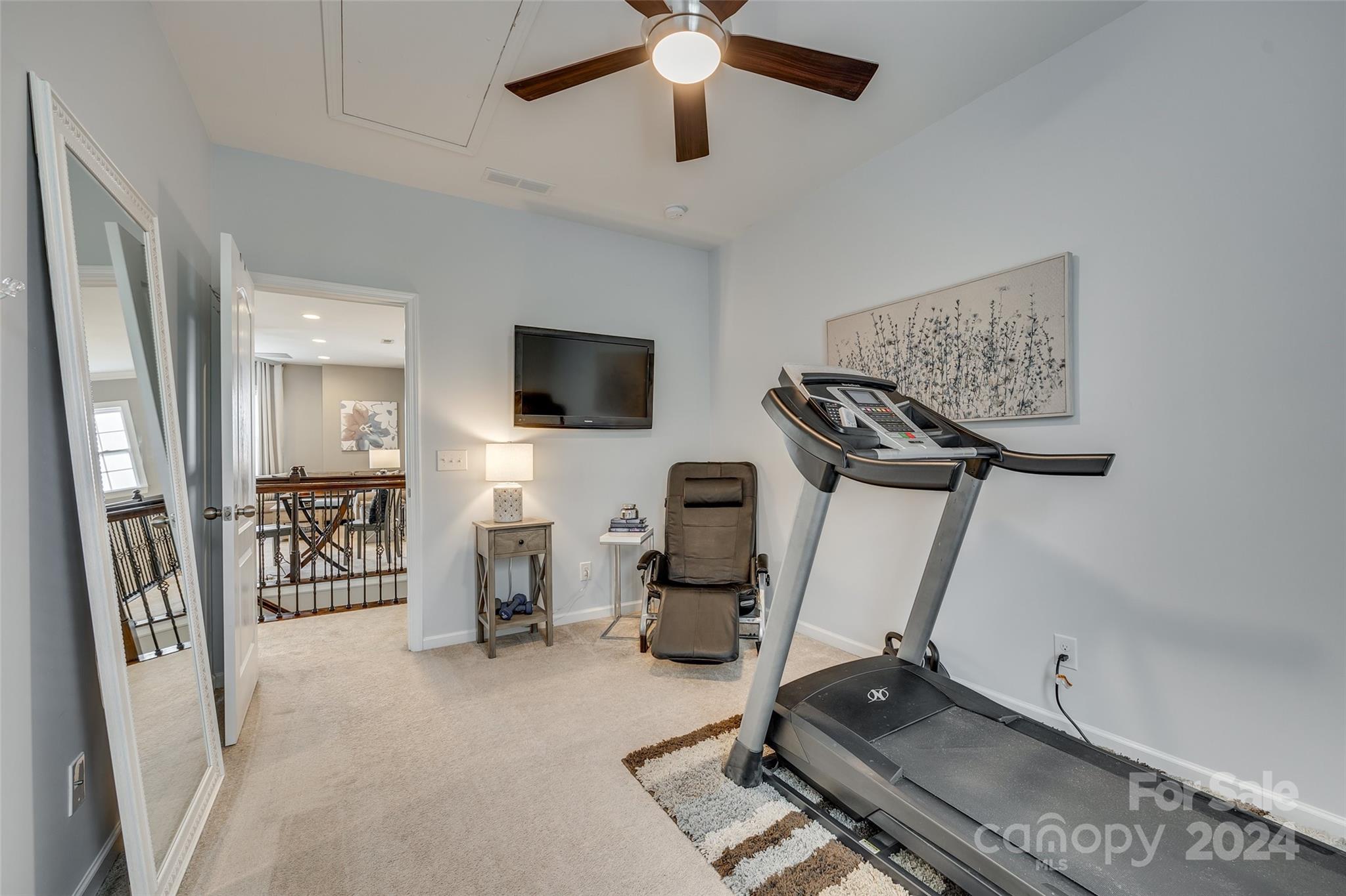 Hawks Creek - Residential