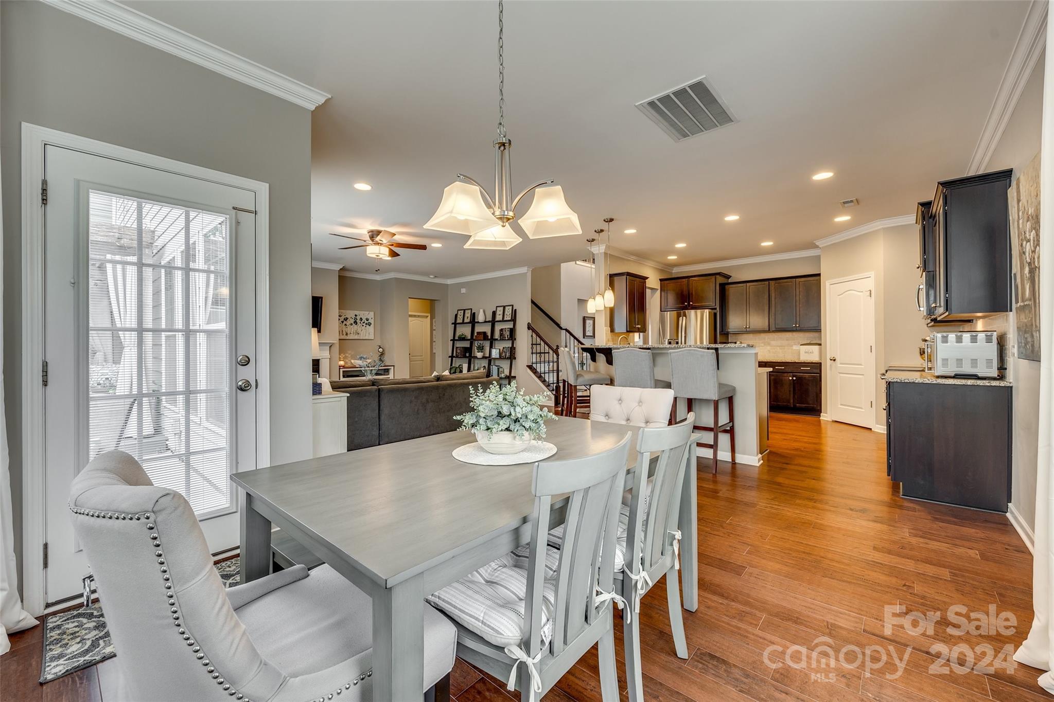 Hawks Creek - Residential