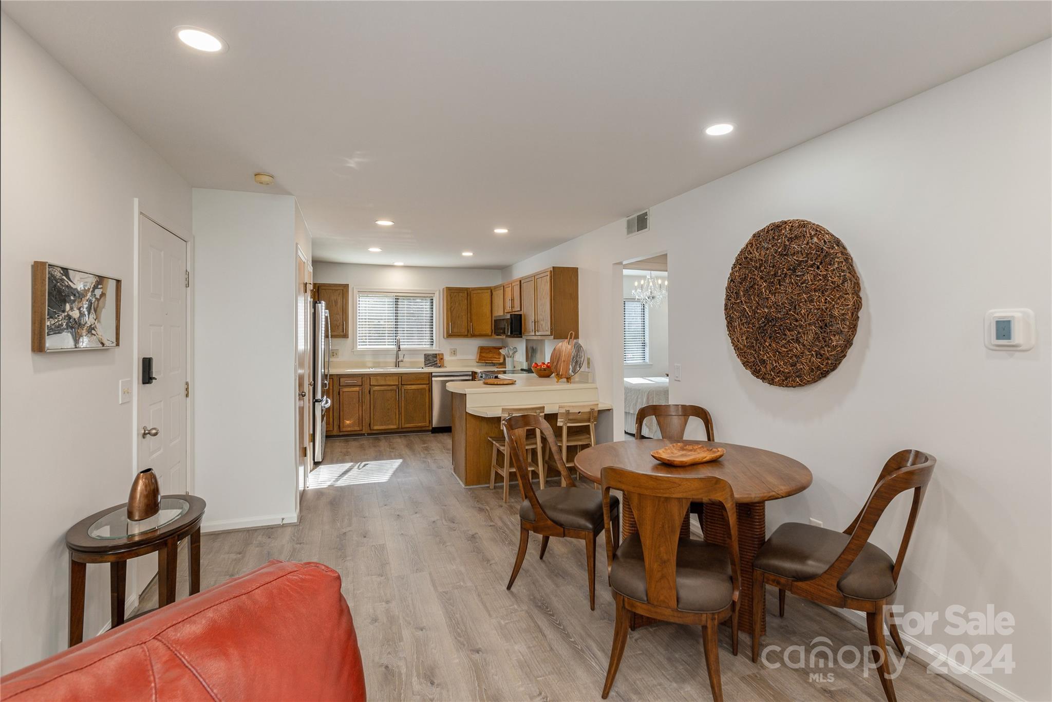 49 Lake Drive M3