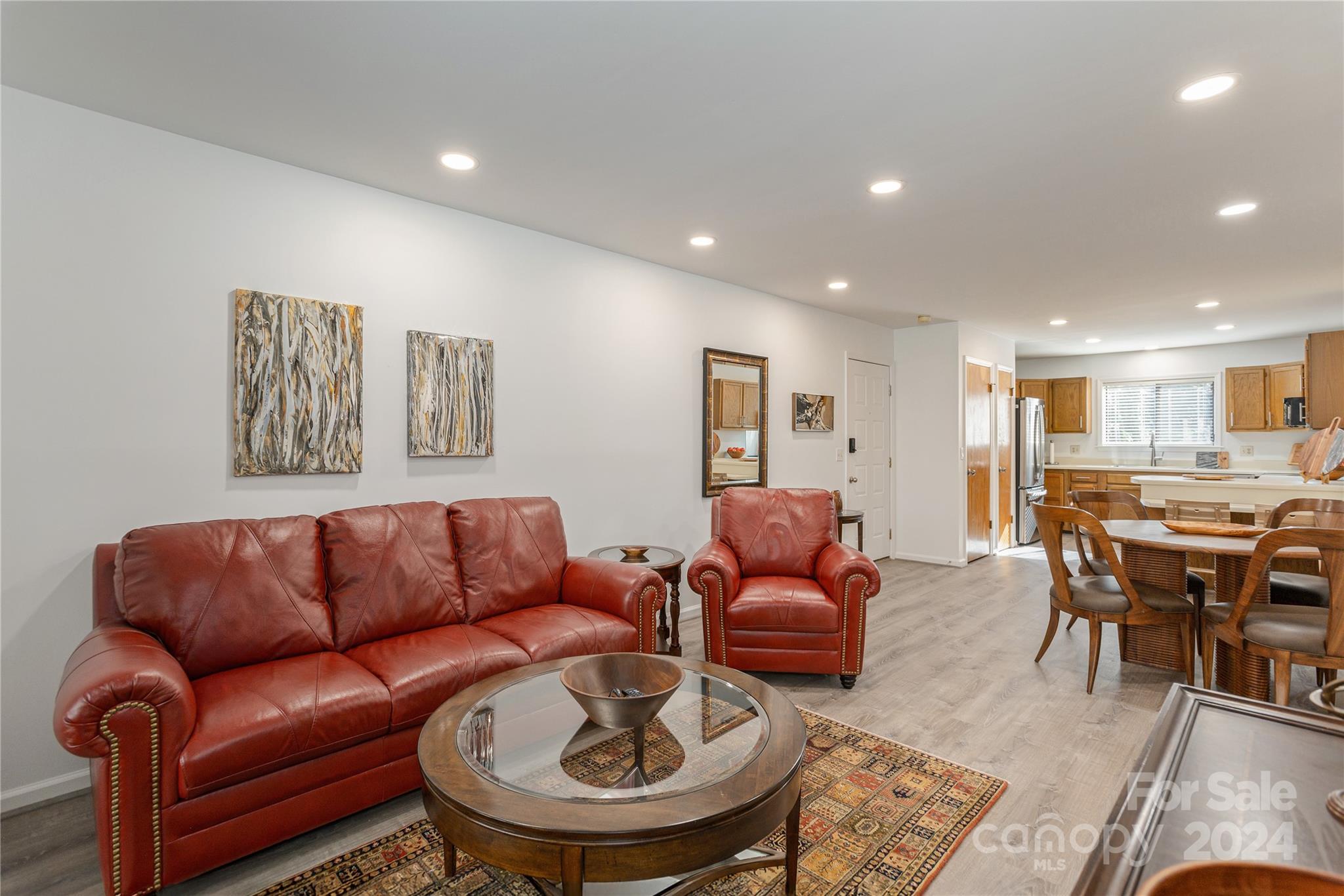 49 Lake Drive M3