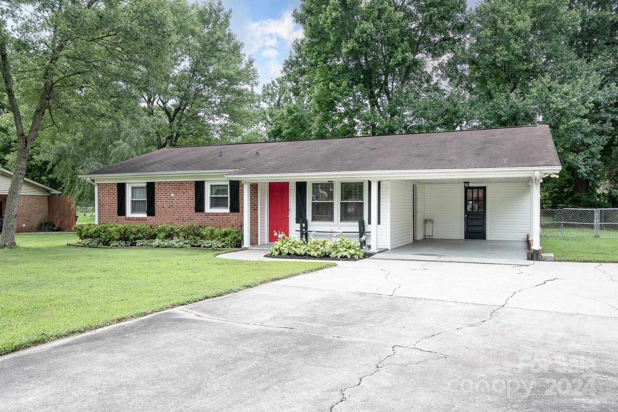 Whispering Pines - Residential