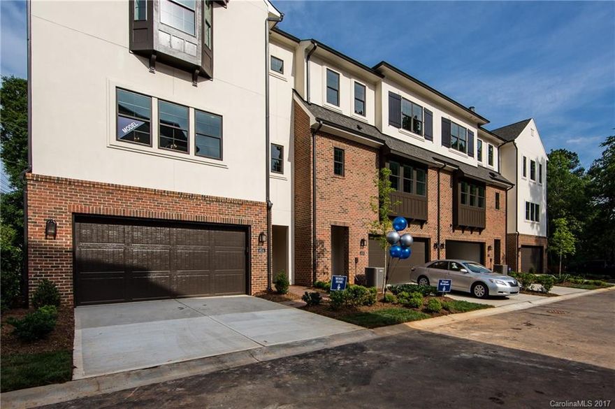 New Construction, Luxury Townhomes in the heart of SouthPark with the finest finishes & attention to detail. All units feature 2 car garages, spacious Living levels with an oversized Kitchen island. Gas cooktop standard plus granite & stainless appliances. Options available incl a 4th Bedroom, Dual Master suites, Bonus Rooms, Covered Terraces & Elevators to fit your lifestyle. Don't miss out on this Simonini built community–only 26 townhomes! **NOW Pre-Selling PHASE I. Est. Completion 6/30/17.