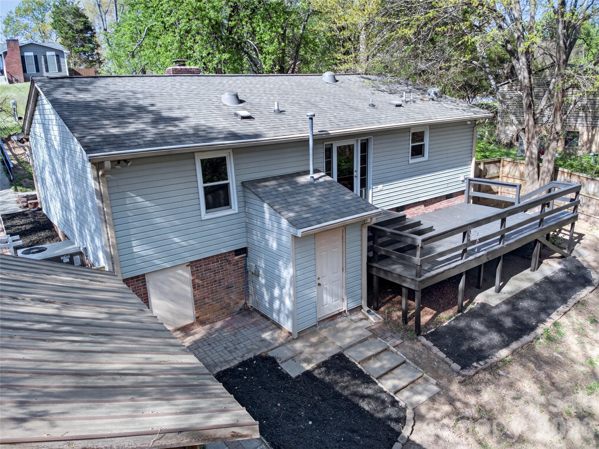 NORTHWOOD ACRES - Residential