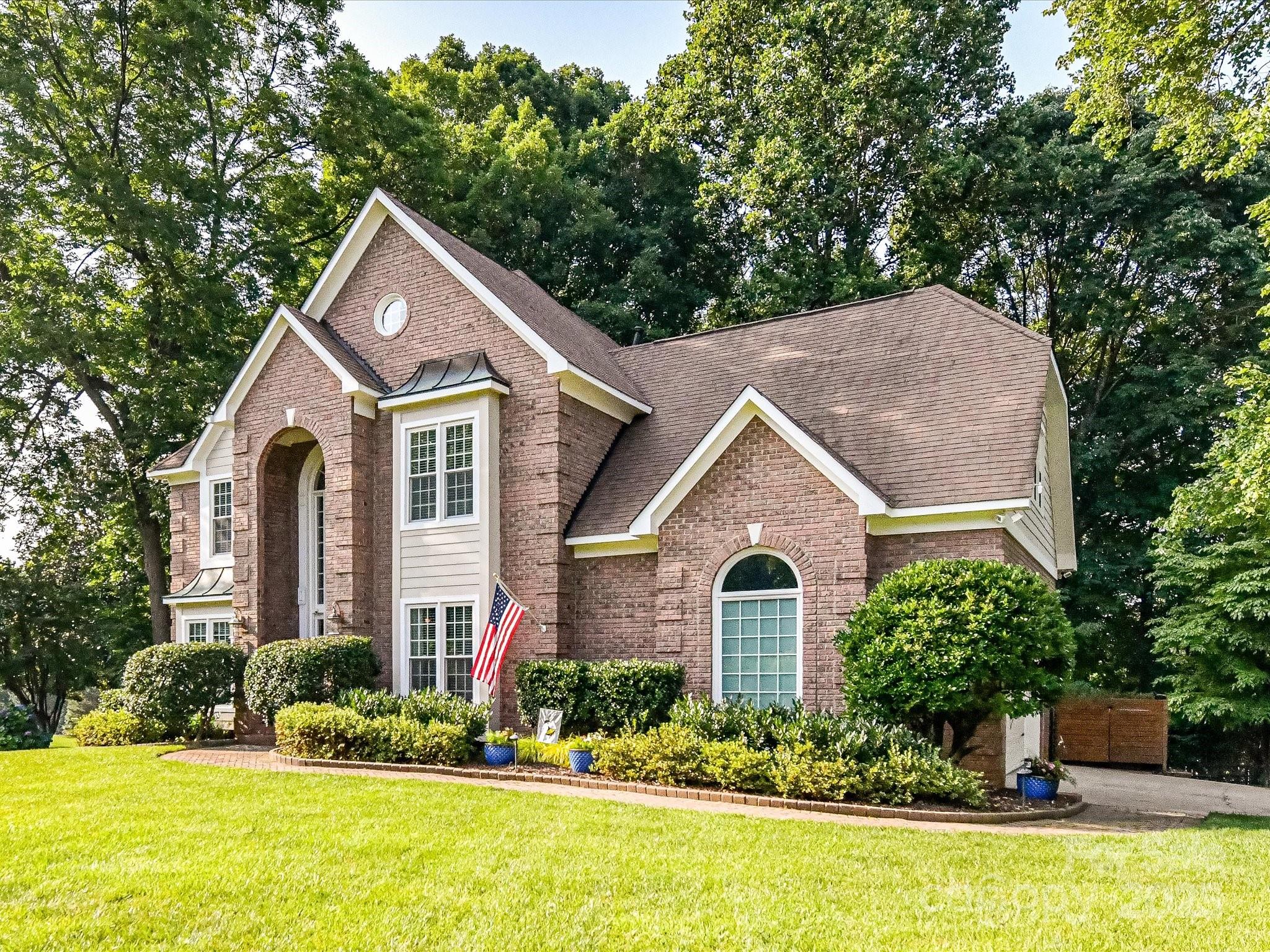 3401 Cresta Court