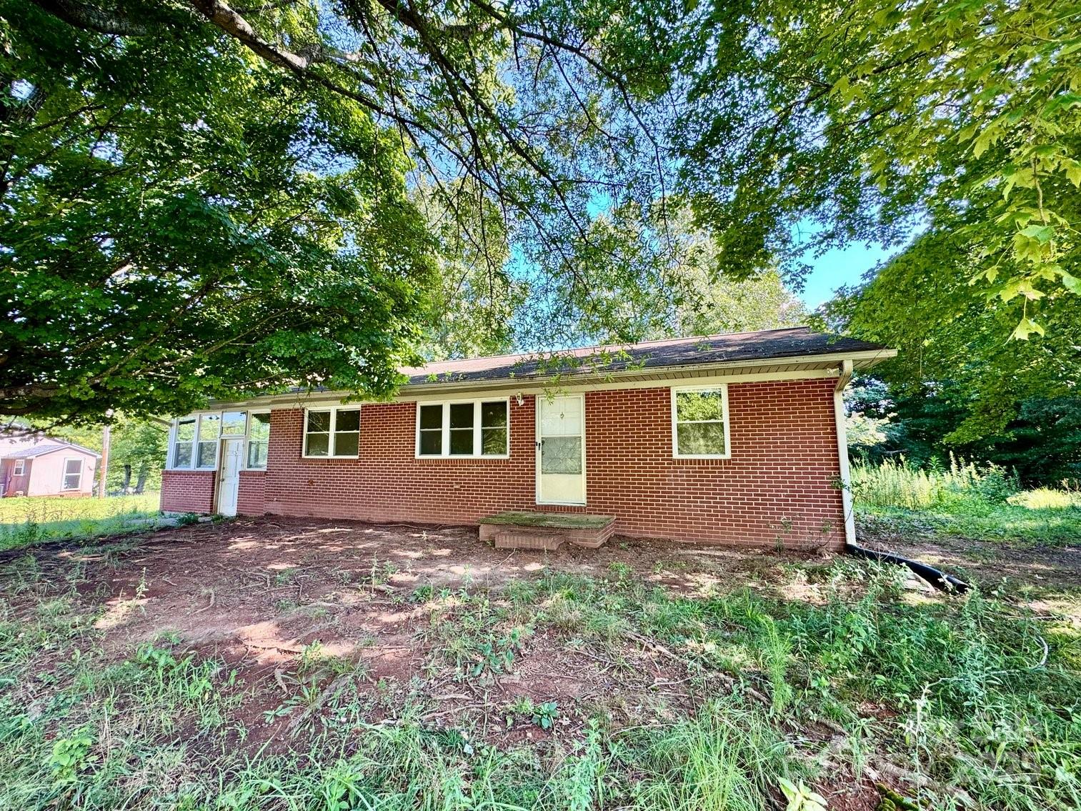 3445 Old US 421 Highway E