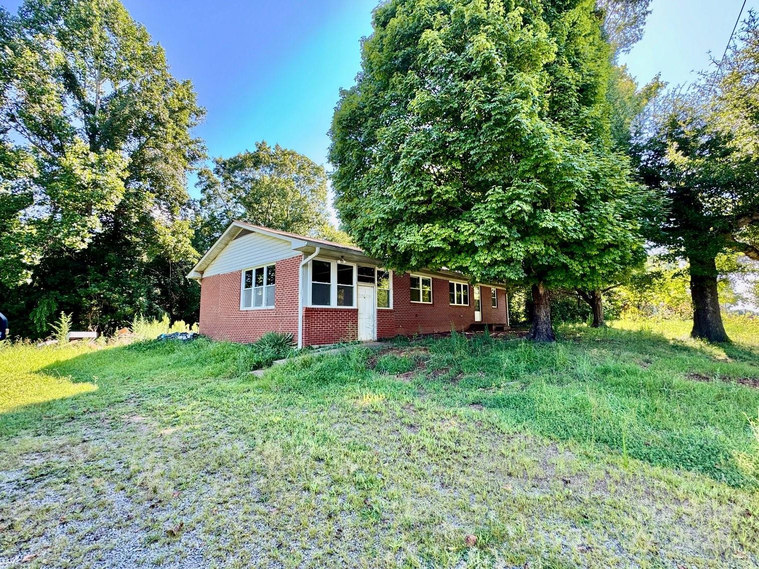 3445 Old US 421 Highway E