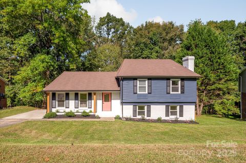 7618 Ritter Drive Charlotte NC 28270