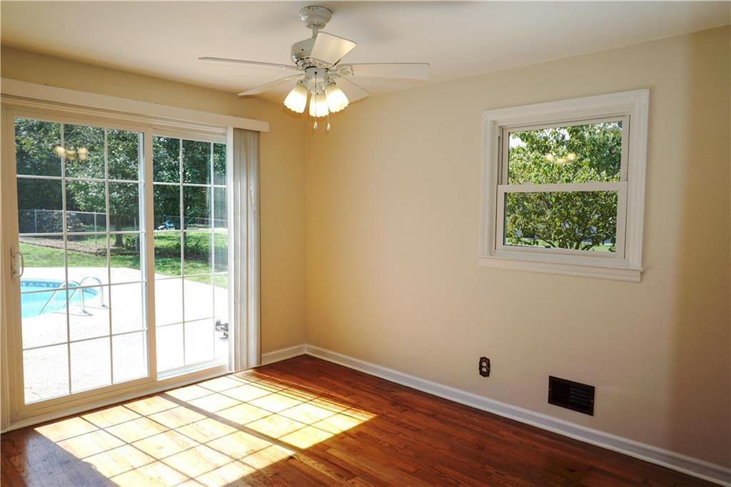 Sandy Ridge Acres - Residential