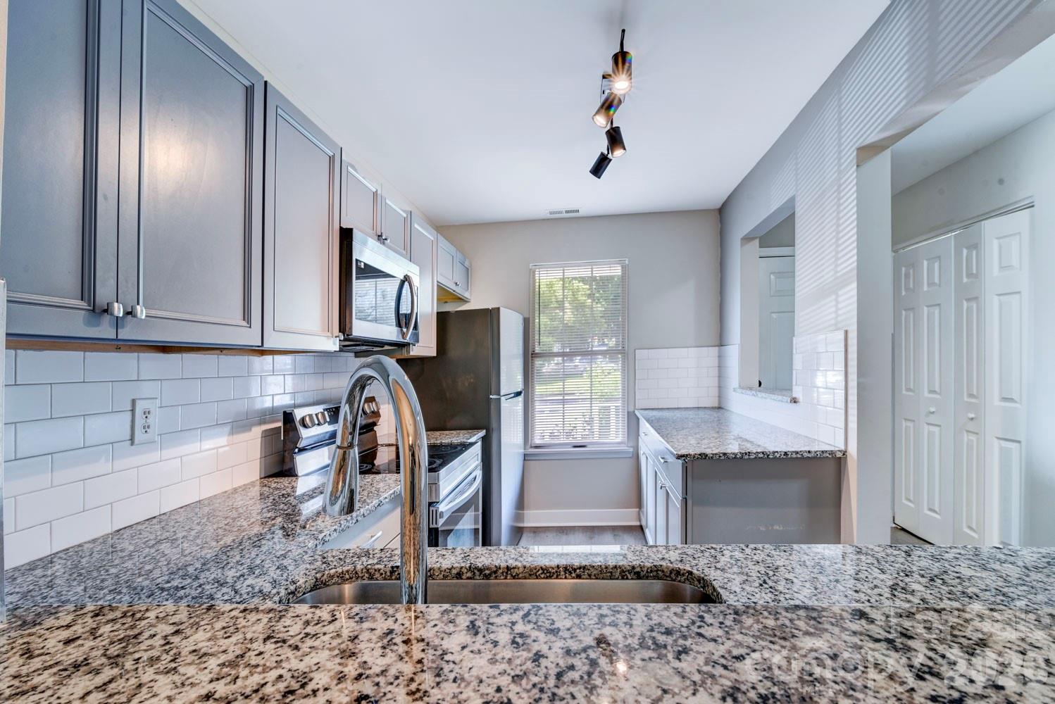 Windsor Grove - Residential