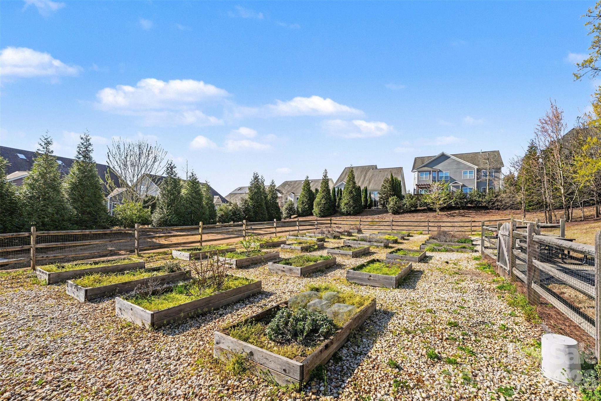 Avery Park - Residential