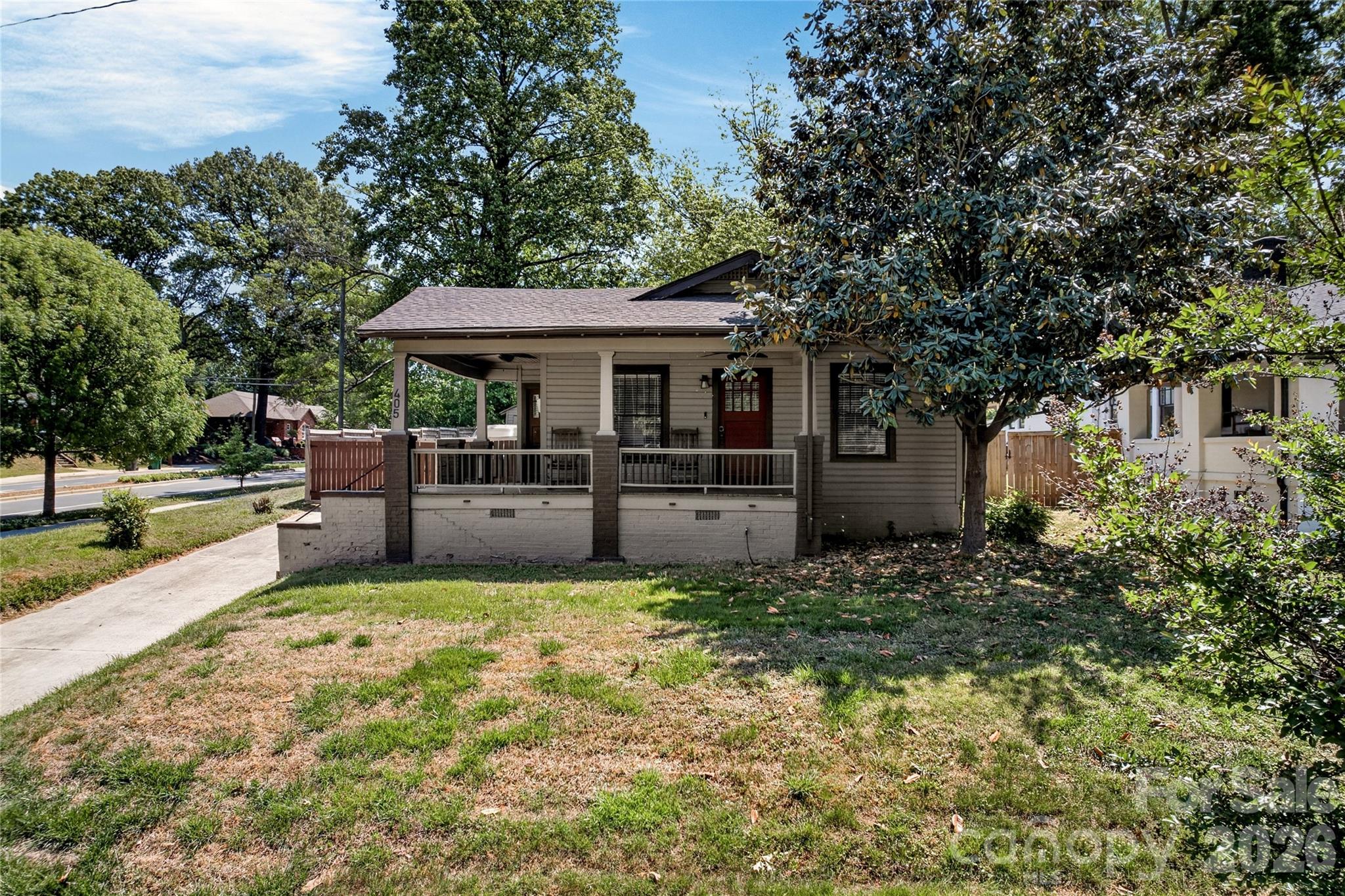 405 Walnut Avenue