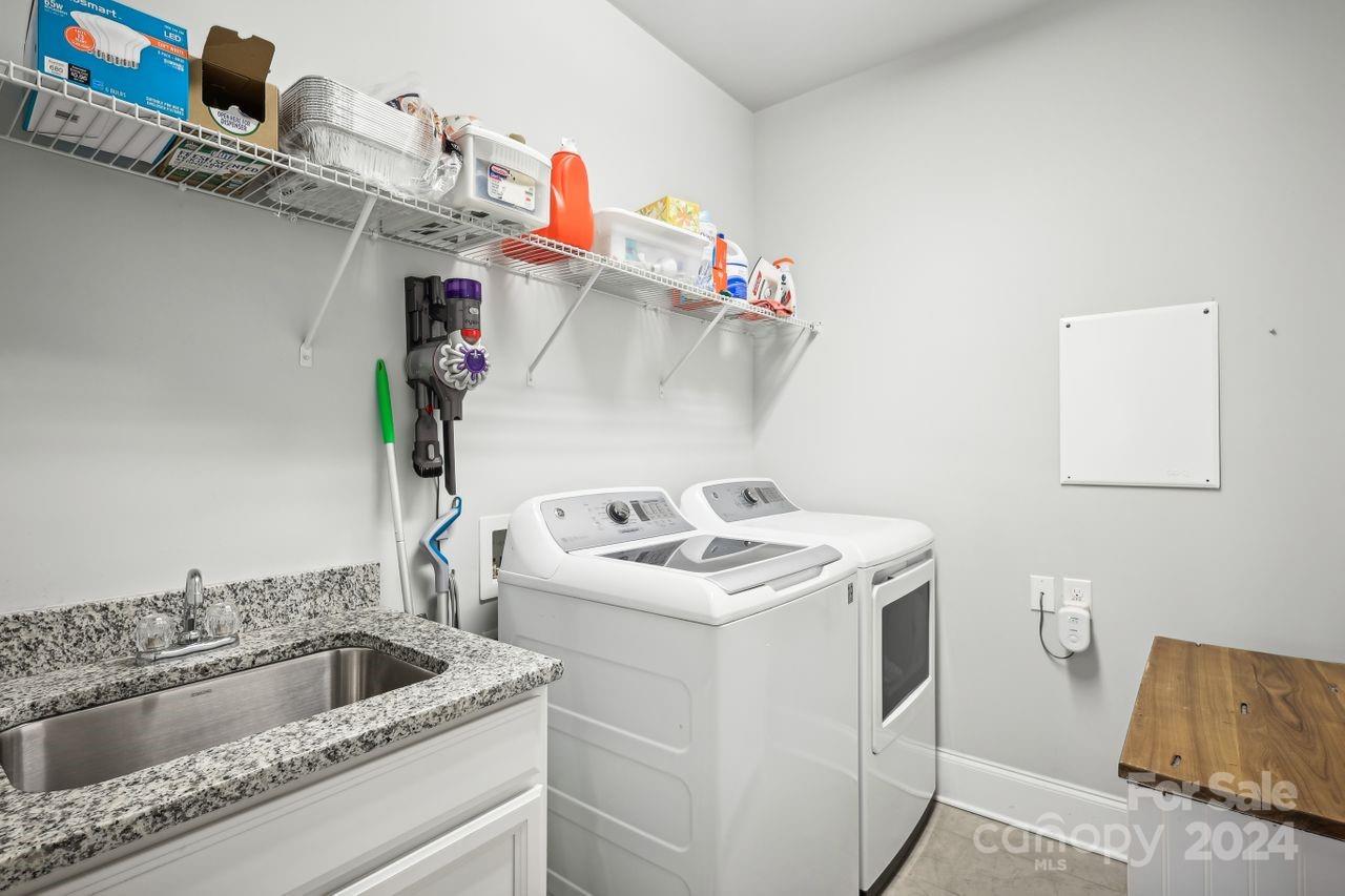 Riverwalk - Residential