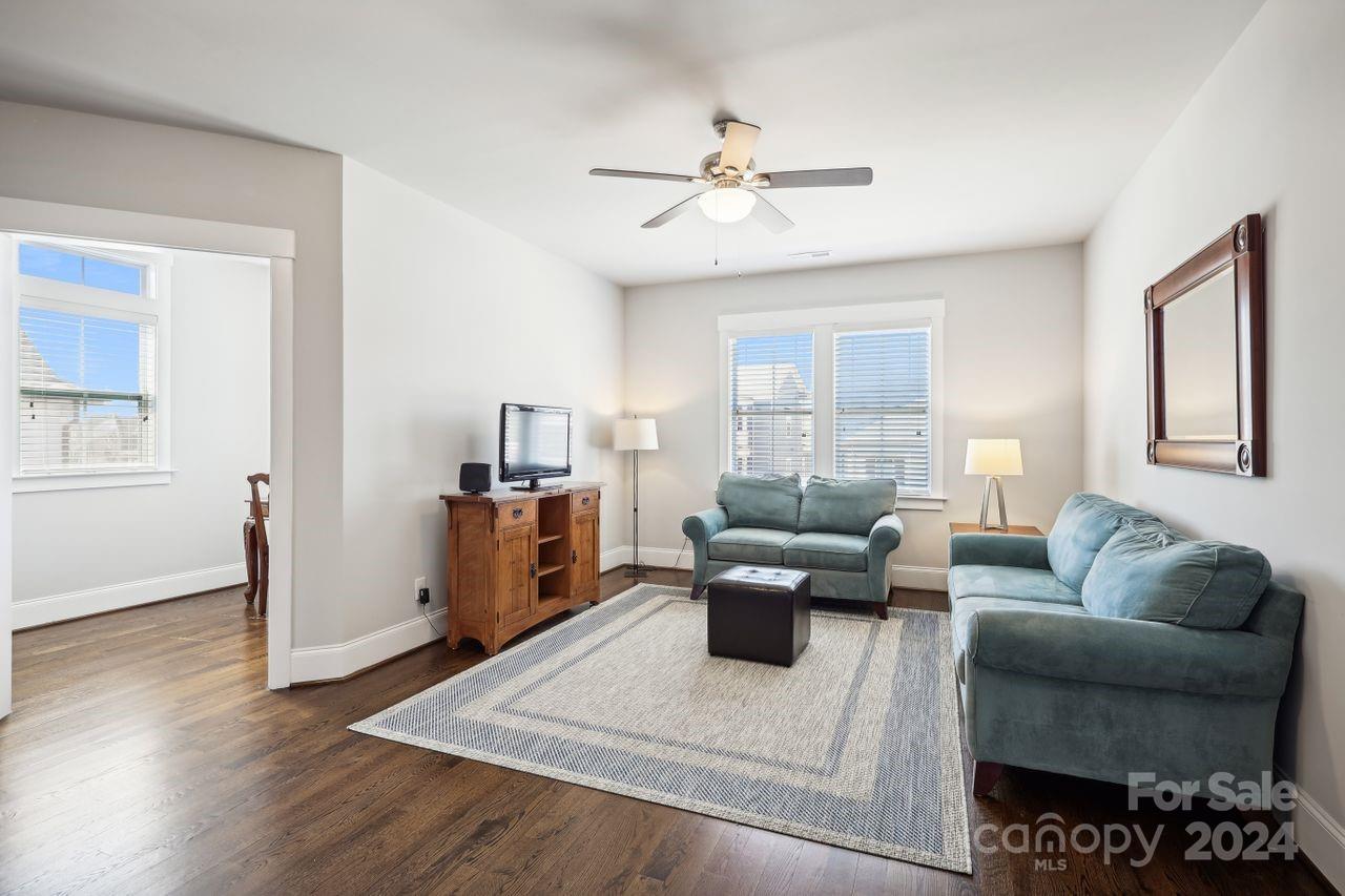 Riverwalk - Residential