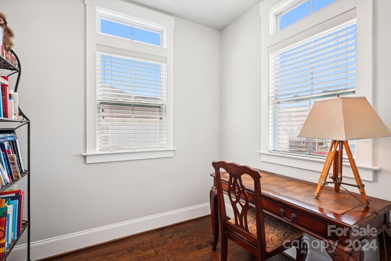 Riverwalk - Residential