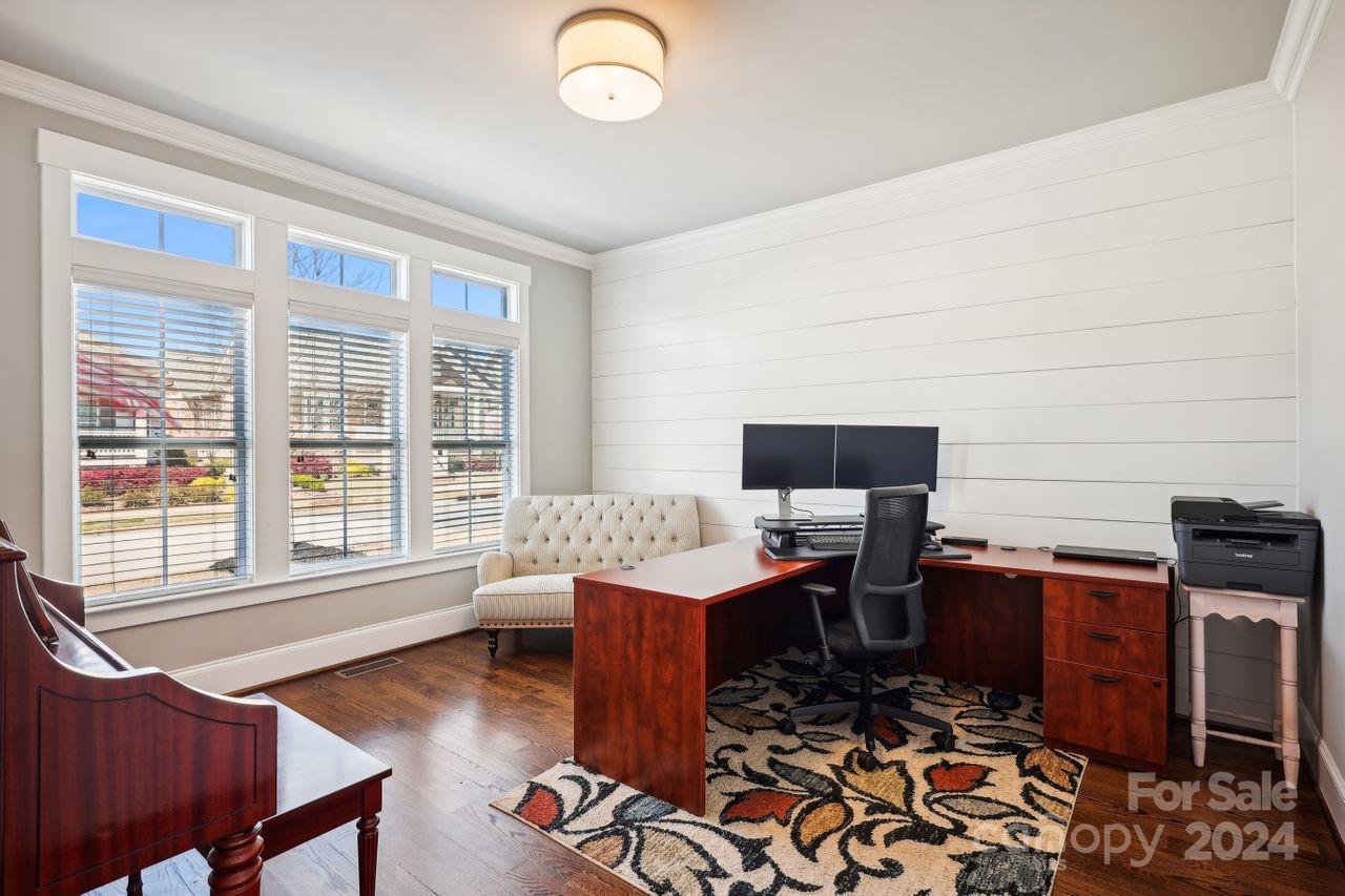 Riverwalk - Residential