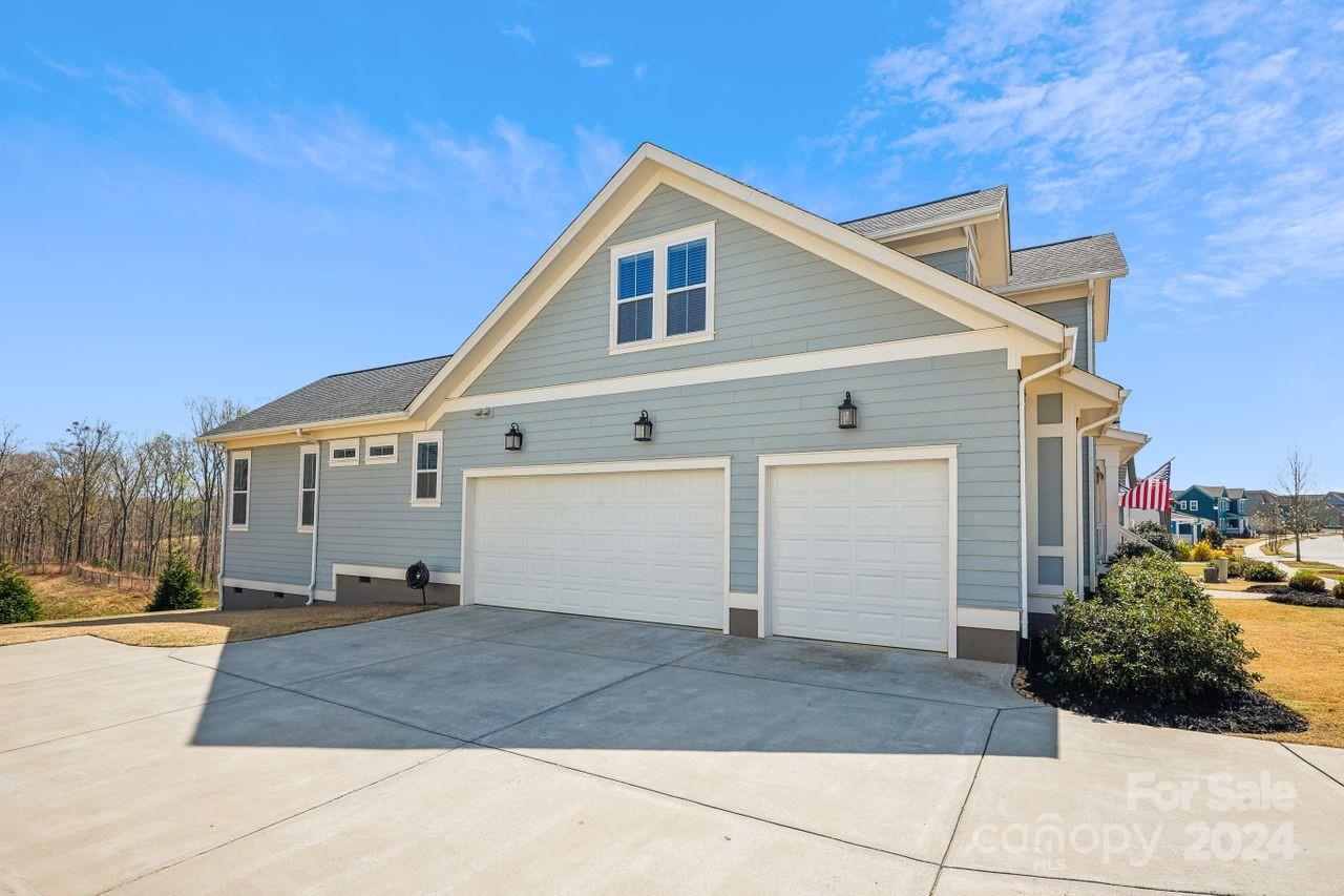 Riverwalk - Residential