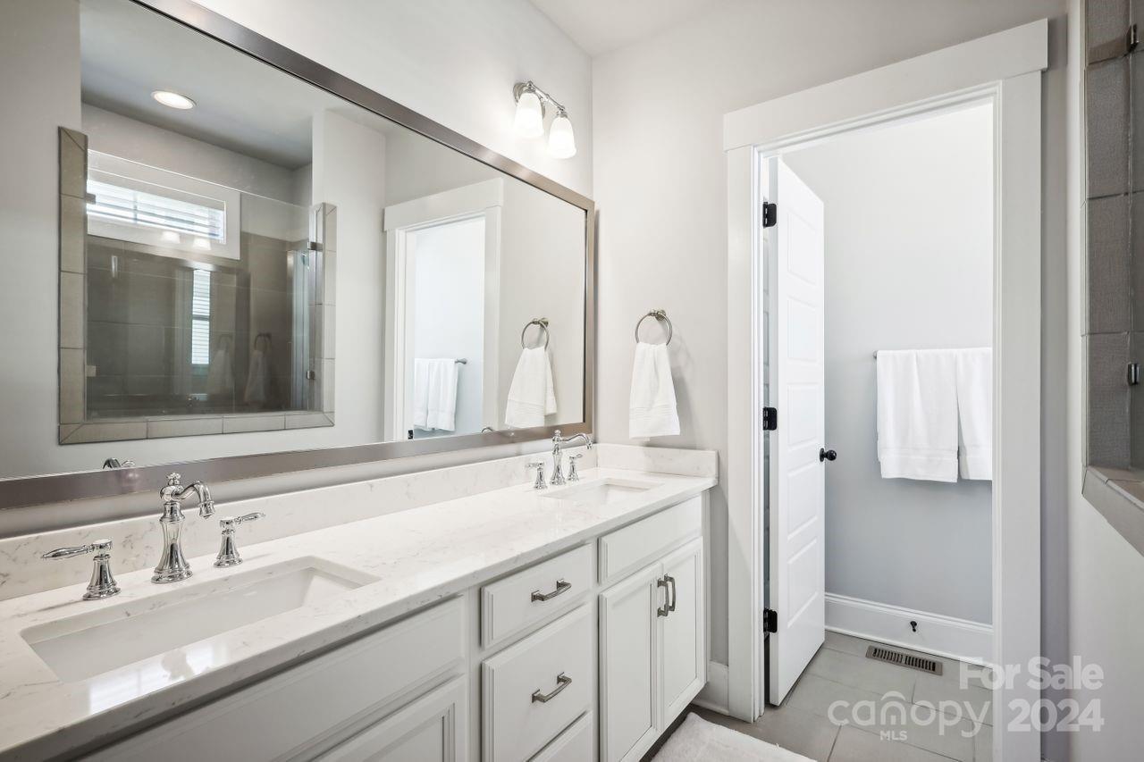 Riverwalk - Residential