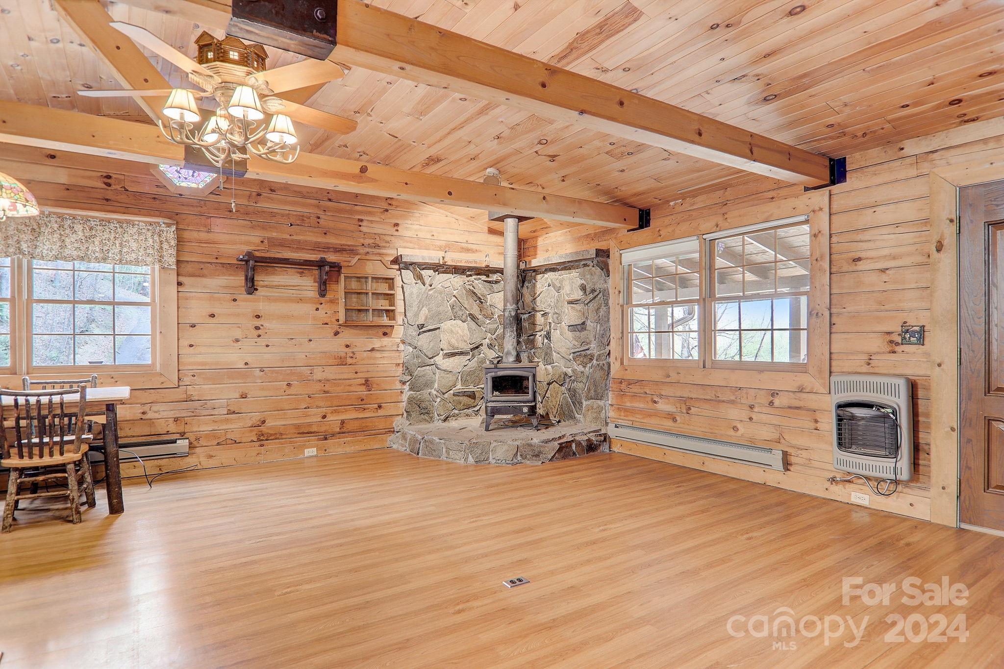 Misty Mountain Estates - Residential