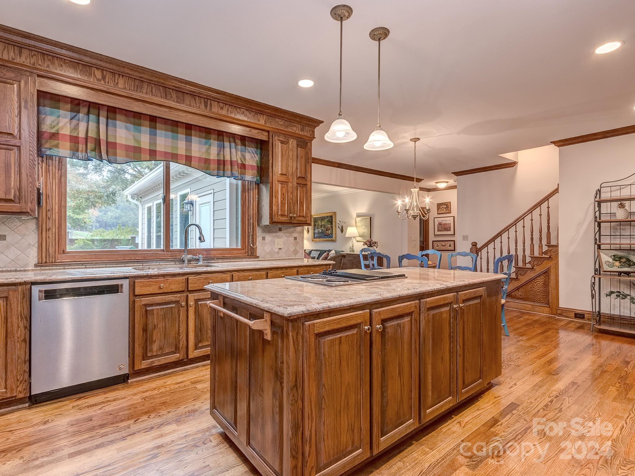 Quail Hollow - Residential